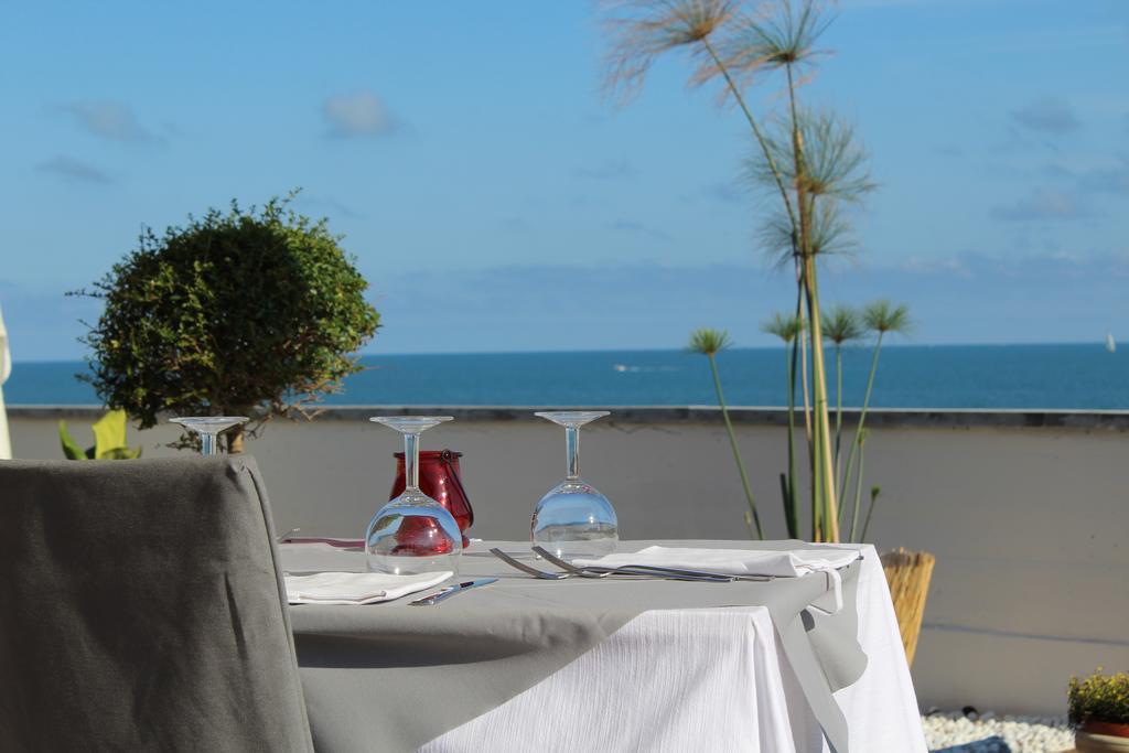 Hotel Marocca Nettuno Exterior foto